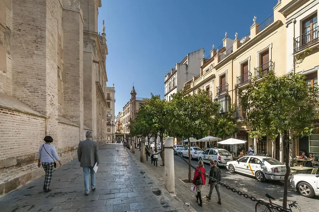 Genteel Home Catedral Terrace Seville Spain