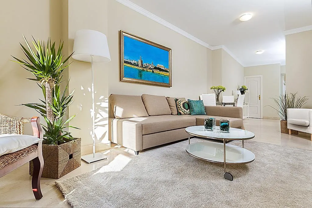 Genteel Home Catedral Terrace Seville Apartment